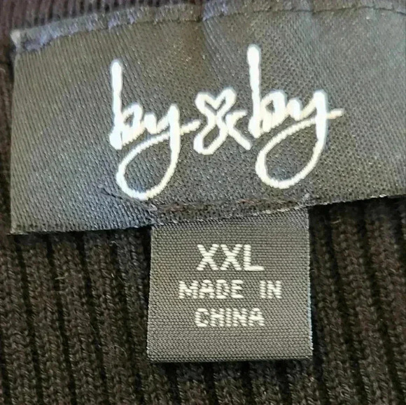 BY & BY  pearl sweater dress, junior's XXL - Picture 8 of 9